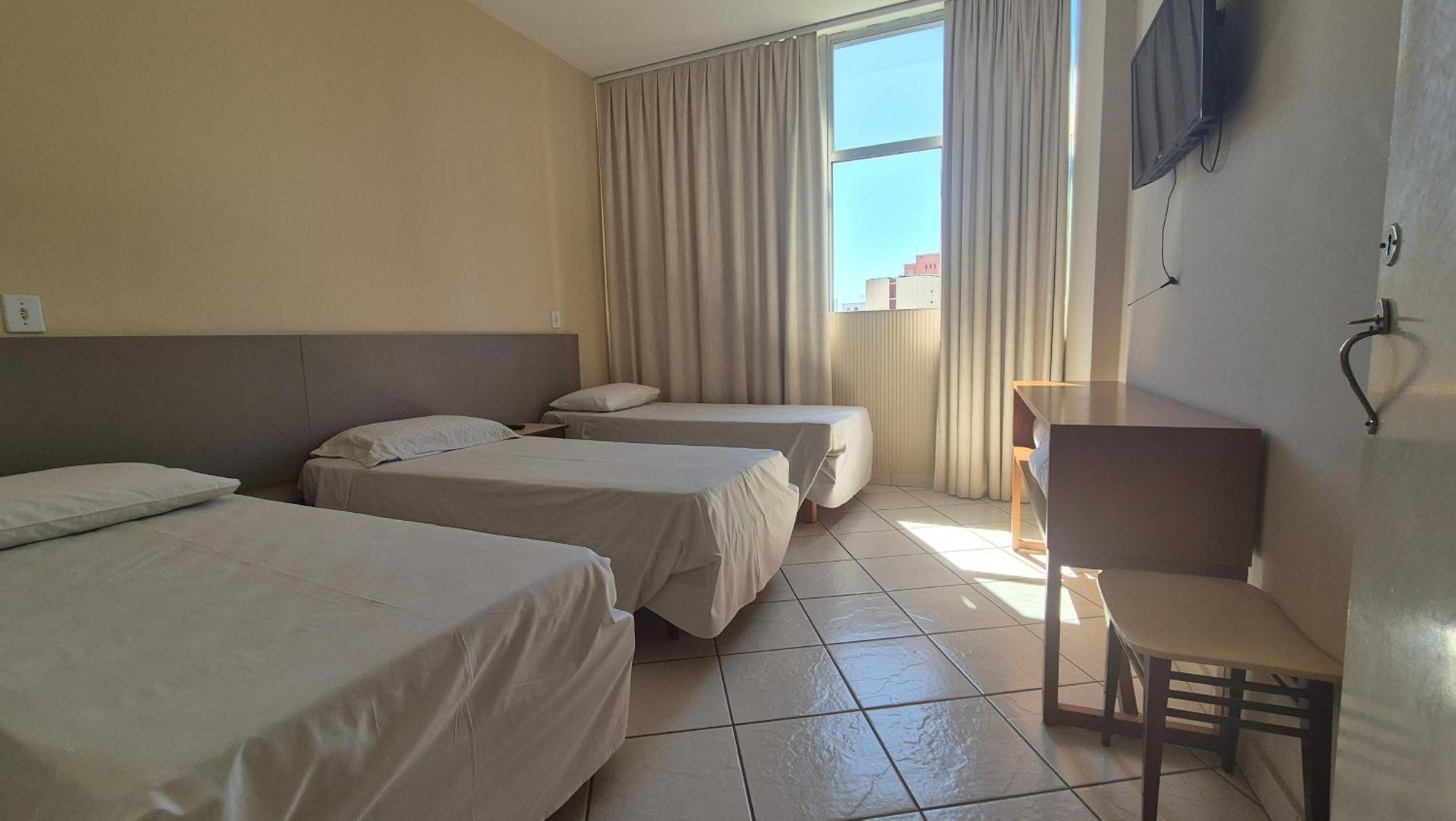 Realminas Hotel E Restaurante Governador Valadares Eksteriør bilde